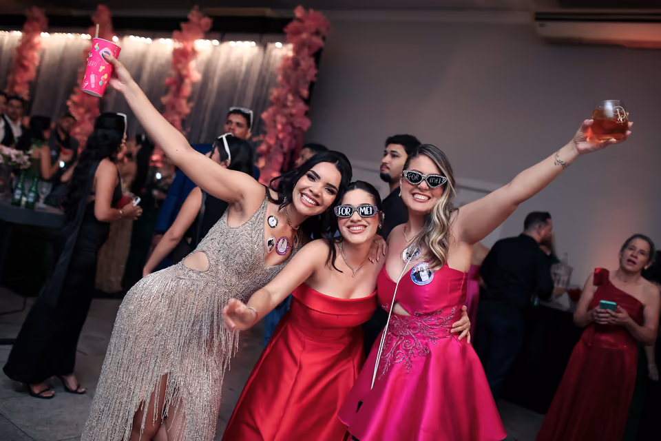 Formandos no baile de gala da formatura.